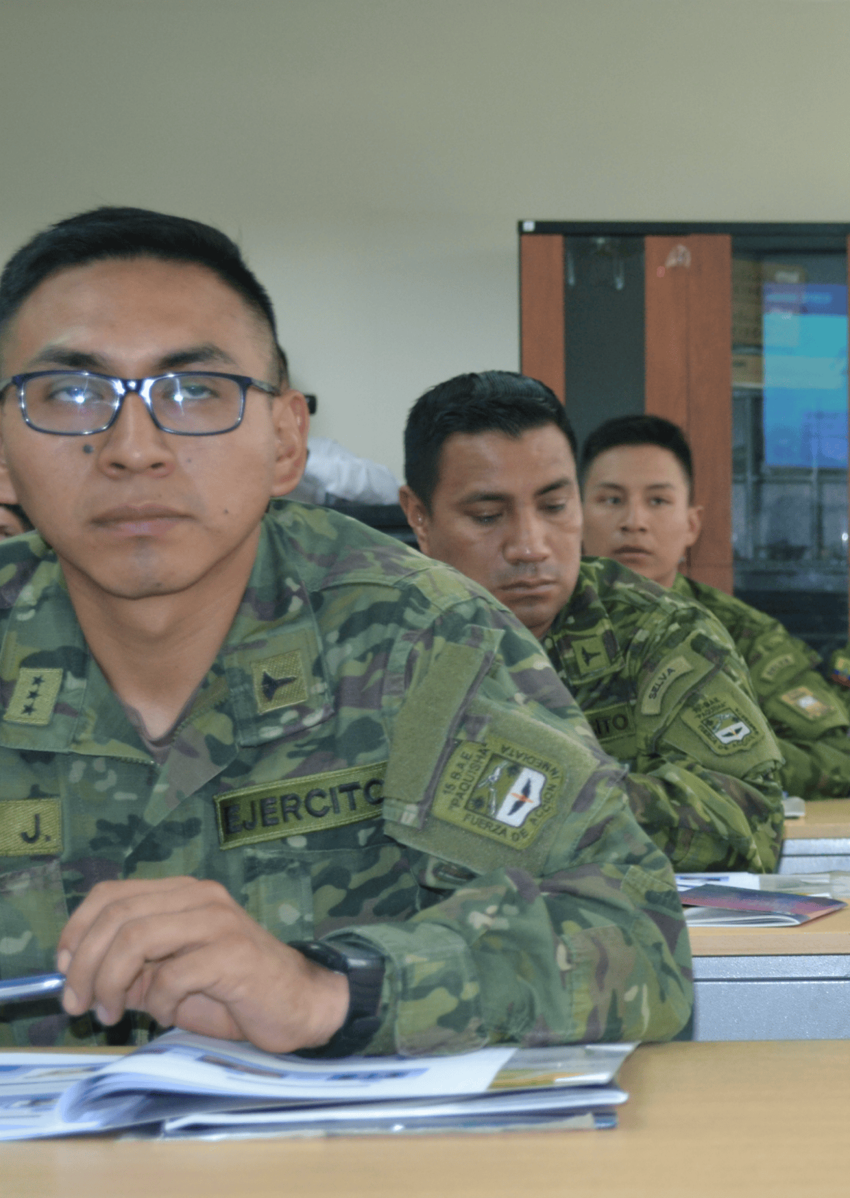 Capacitación ESPE 2024 para docentes, técnicos y laboratoristas, fortalecimiento profesional en la Universidad de las Fuerzas Armadas ESPE